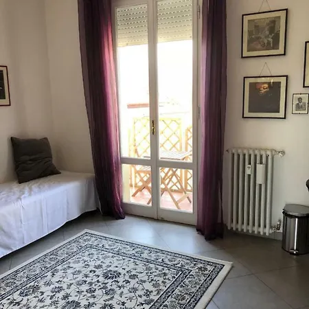 Attico Duse In Famiglia Florence